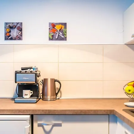 Market Apartman *